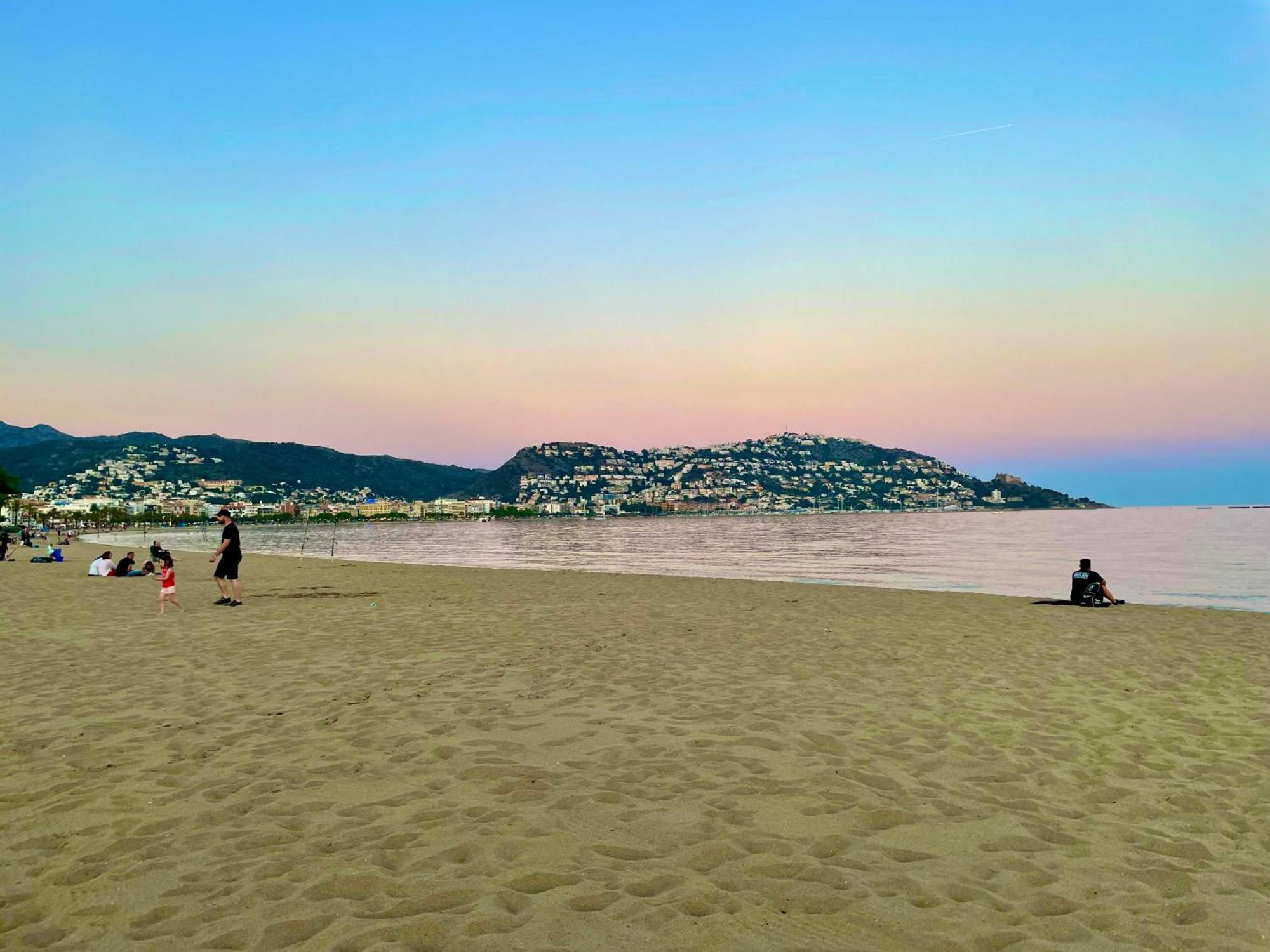 Appartamento Roses Beach *